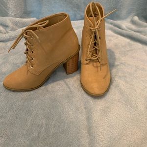 Heeled booties